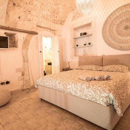 Casa Bixie Old Town Of Ostuni Puglia Apartment Bagian luar foto