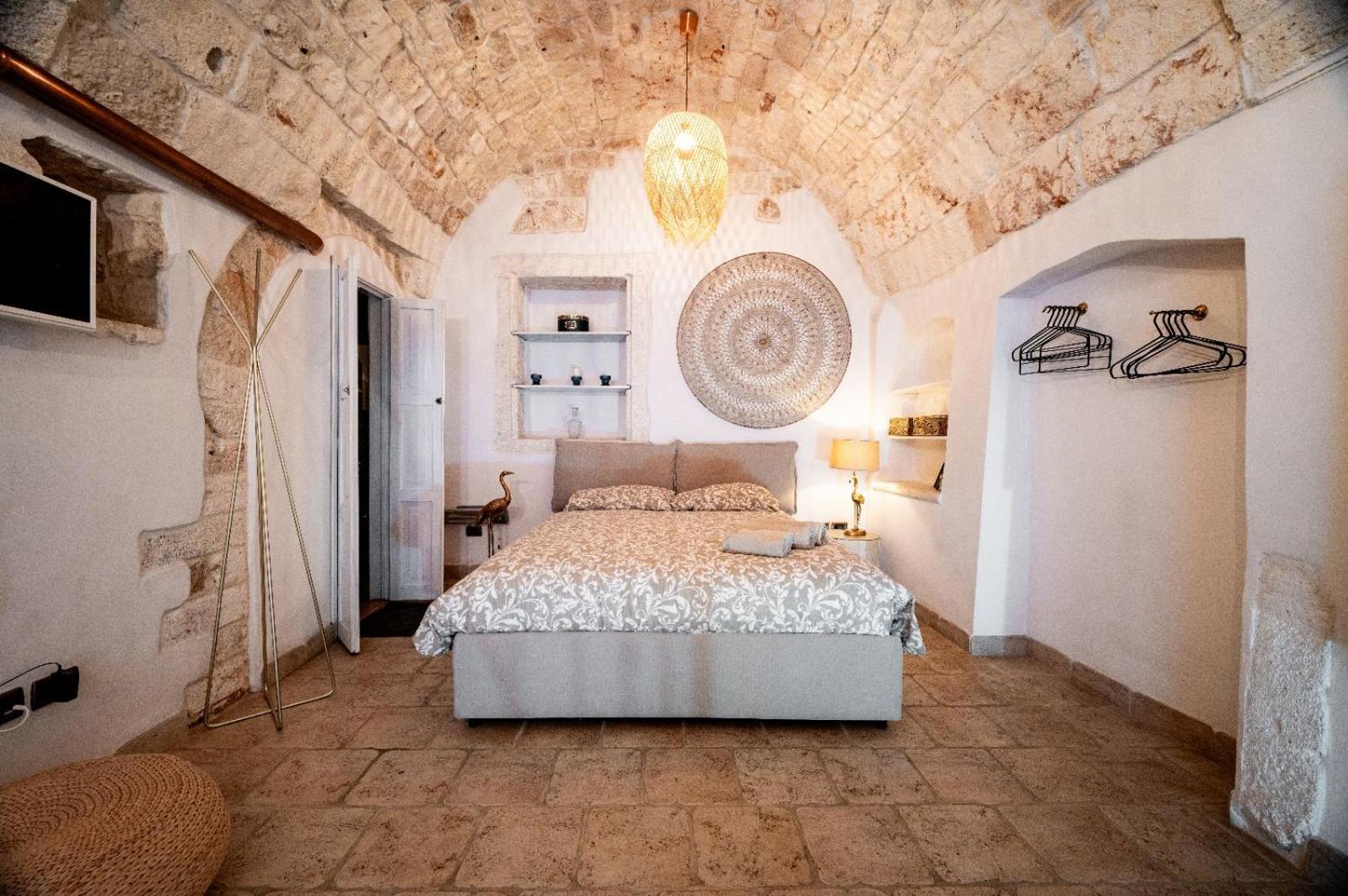 Casa Bixie Old Town Of Ostuni Puglia Apartment Bagian luar foto